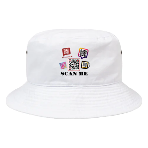 SCAN ME いっぱいのQRコード Bucket Hat