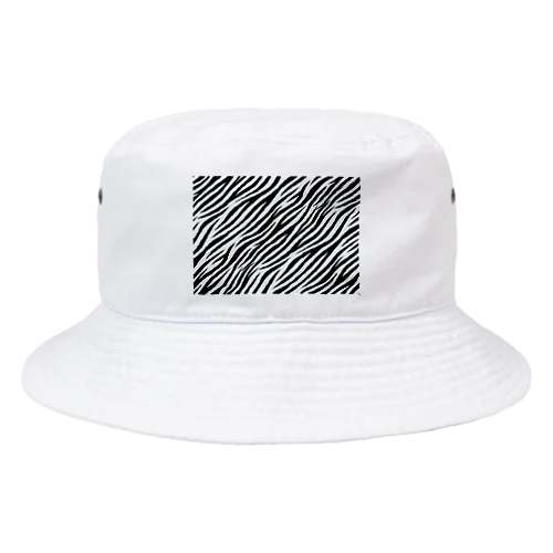 ゼブラ柄に期待を求めて Bucket Hat