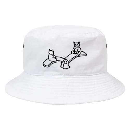 猫のシーソー Bucket Hat