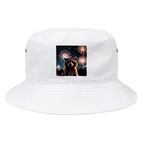 花火を見ているタヌキ Bucket Hat