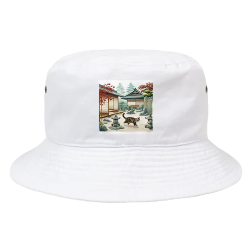和紋様 x 猫　日本庭園を探索する猫 Bucket Hat
