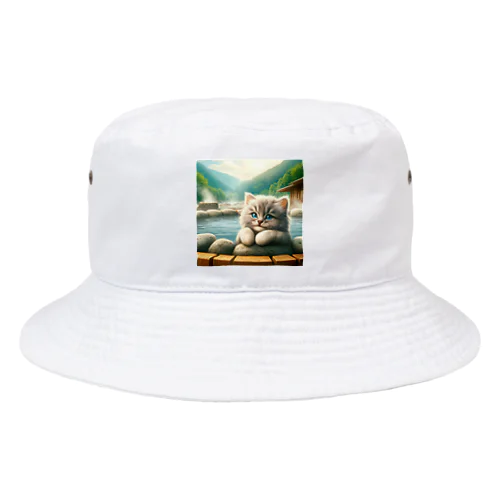 子猫の温泉旅行 Bucket Hat