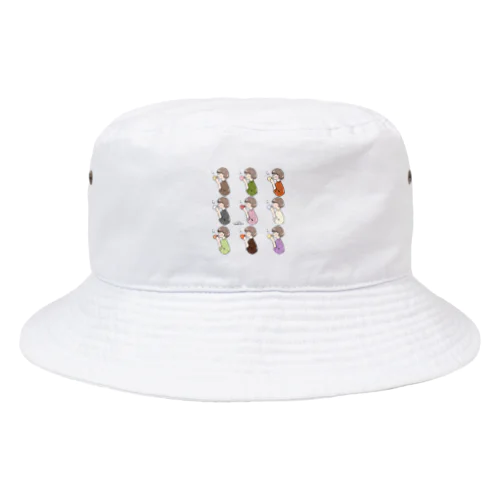 ほっとひと息つく女の子　オール Bucket Hat