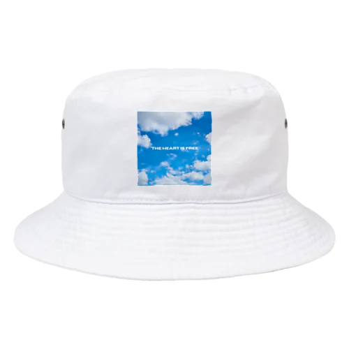 ココロだけはいつも自由 Bucket Hat