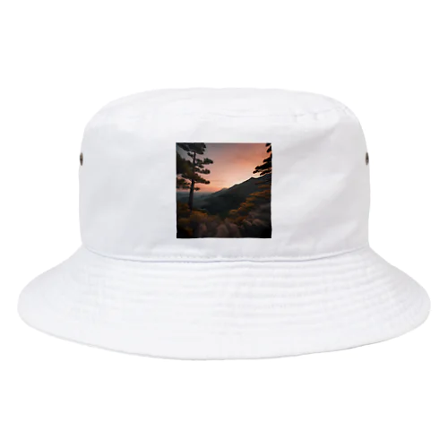 夕陽が山々にそそぐ美しい光 Bucket Hat