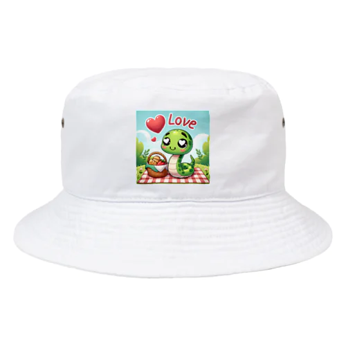 贅沢なピクニックを楽しむ愛らしいヘビ Bucket Hat