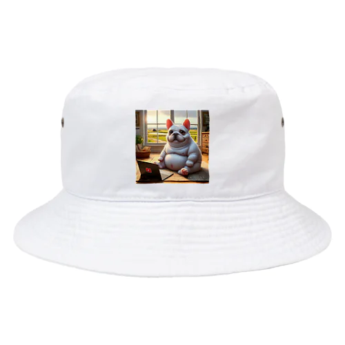 ぽっちゃりになっちゃったピエール Bucket Hat