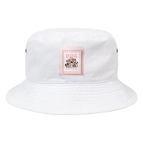 素敵なDOG LIVEの文字入りアート Bucket Hat