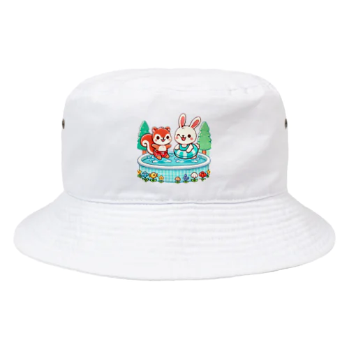 リスちゃんとウサギちゃんの水泳大好き Bucket Hat