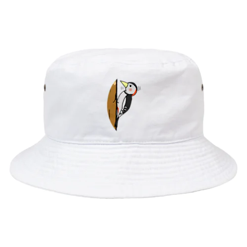 かなり頑張るキツツキ君 Bucket Hat