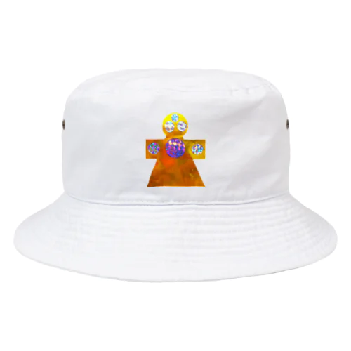 メタリックお守り宇宙人ハット Bucket Hat