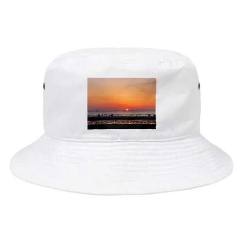 夕陽の海岸 Bucket Hat