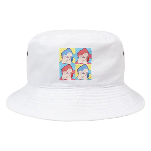 スーツのお姉さん〜カメラのポーズ〜 Bucket Hat