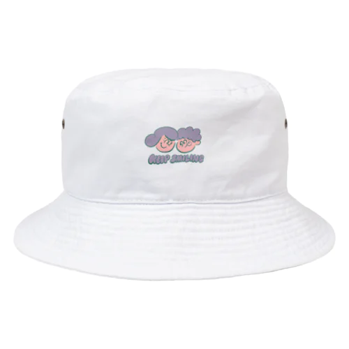 keep smiling / pale color Bucket Hat