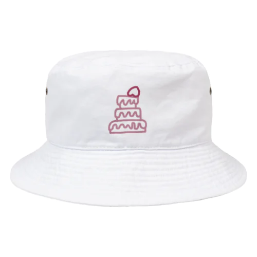 romantic mauve♡strawberry cake Bucket Hat