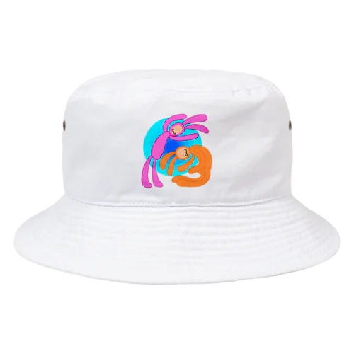 戯れるウサギ Bucket Hat