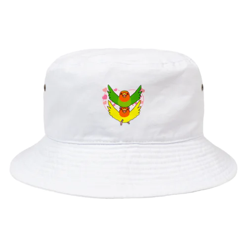 ラブリーコザクラインコ【まめるりはことり】 Bucket Hat