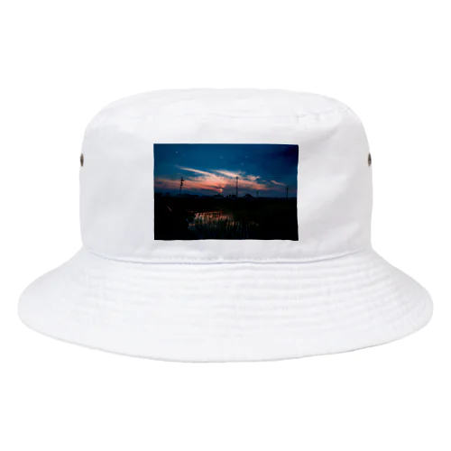 夕焼けの田んぼ Bucket Hat