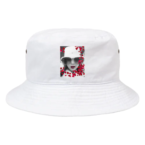 薔薇 front Bucket Hat
