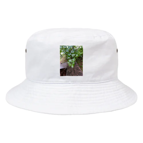 🍃 @moti Bucket Hat