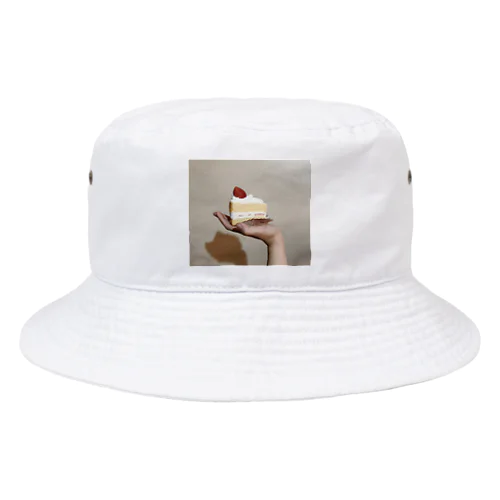 🍰 Bucket Hat