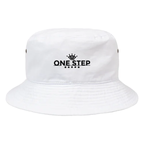 ONE STEP CROWN バケットハット