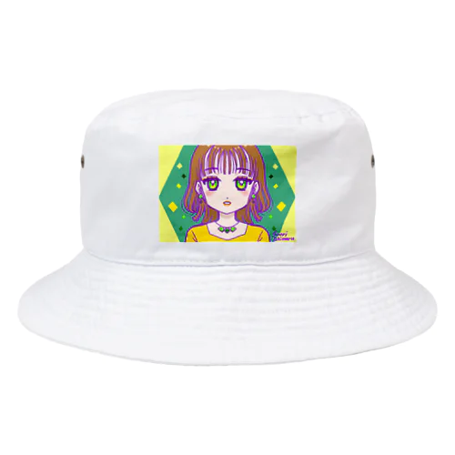 シースルーバングとゆるウェーブな女の子 Bucket Hat