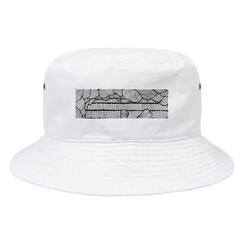 me02 Bucket Hat