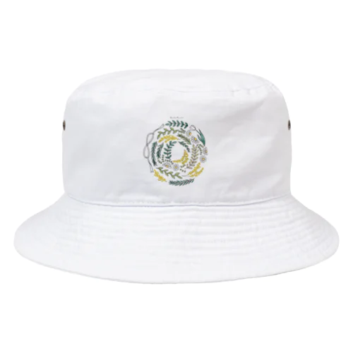 ミモザのリースができました Bucket Hat