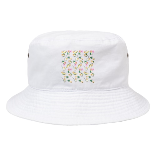 たっぷりシロハラインコちゃん【まめるりはことり】 Bucket Hat