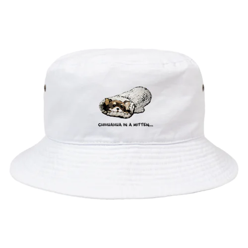 ミトンに入ったチワワ(ブラックタン) Bucket Hat