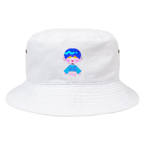 んべ👅 Bucket Hat