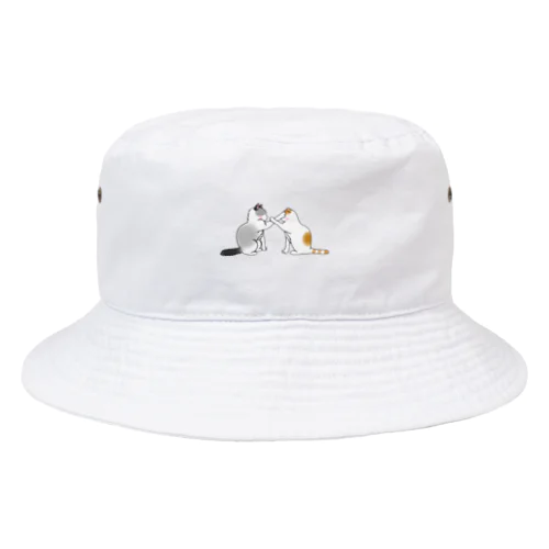 猫たちの喧嘩 Bucket Hat