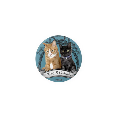 茶白猫ウラと黒虎猫コズミ Tin Badge