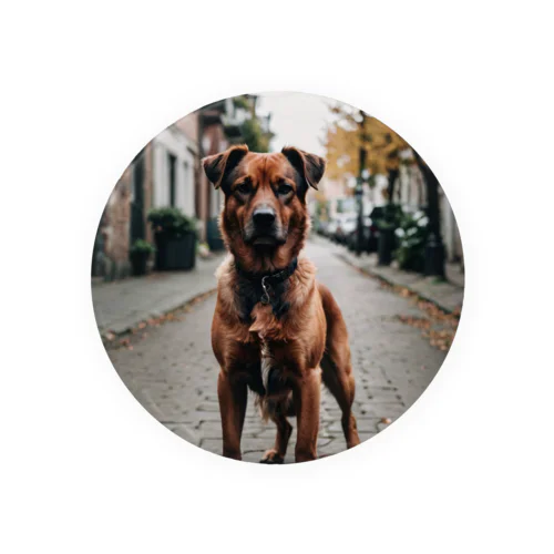 強くて独立心旺盛な犬を写した素敵な写真🐕✨ 缶バッジ
