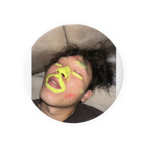 松尾 アイテム Tin Badge