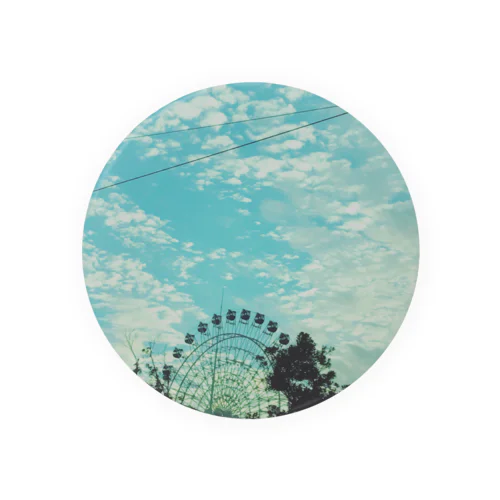 思い出じゃない Tin Badge