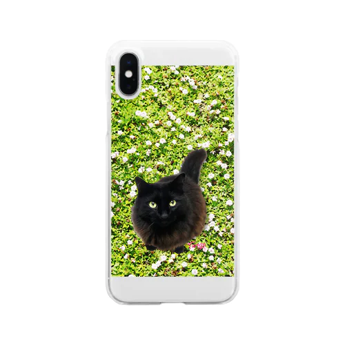 黒猫 "Tango" on the grass!  Clear Smartphone Case