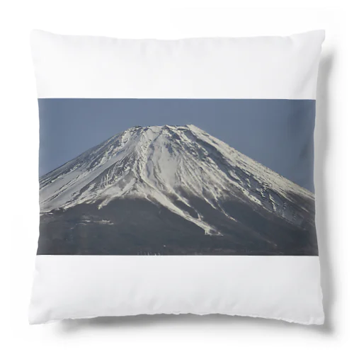 冠雪した富士山 Cushion