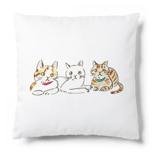 スリーニャンズ Cushion