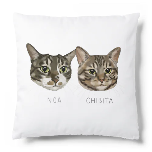 noa & chibita Cushion