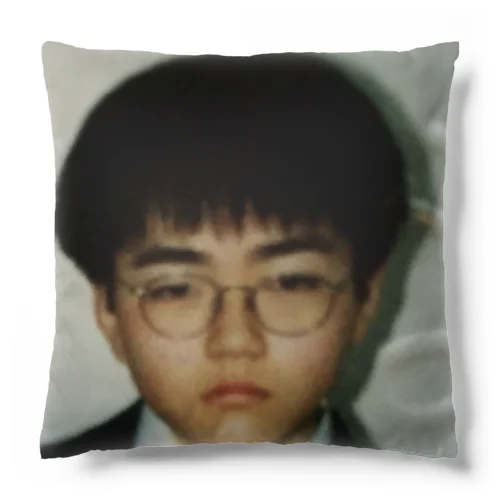 中2男子くん Cushion