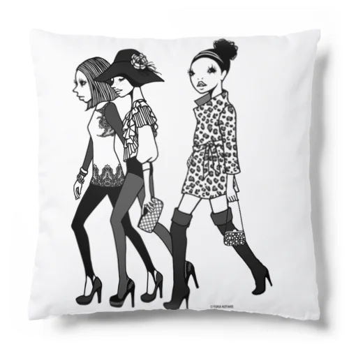 HEY LADIES!  Cushion