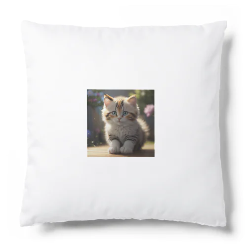 愛くるしい猫目線 Cushion