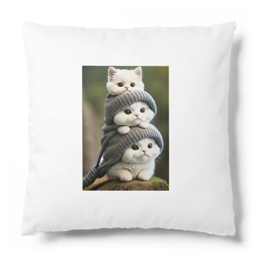 猫ちゃん三つ子 Cushion