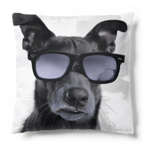 サングラスをかけた犬 Cushion