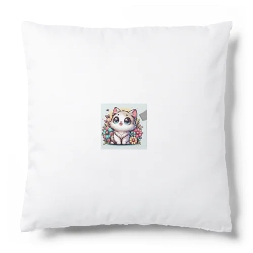 可愛いいねこが目を輝かせています！ Cushion