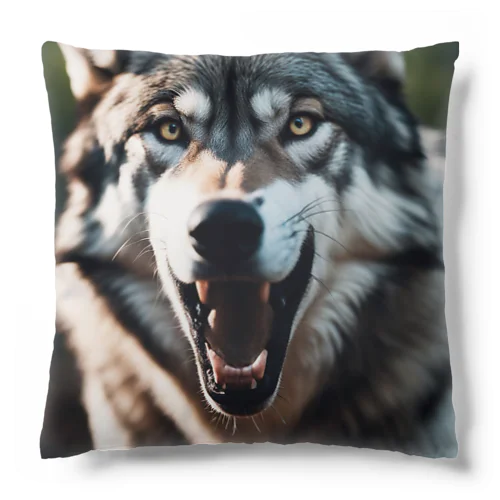 ワイルドウルフ Cushion