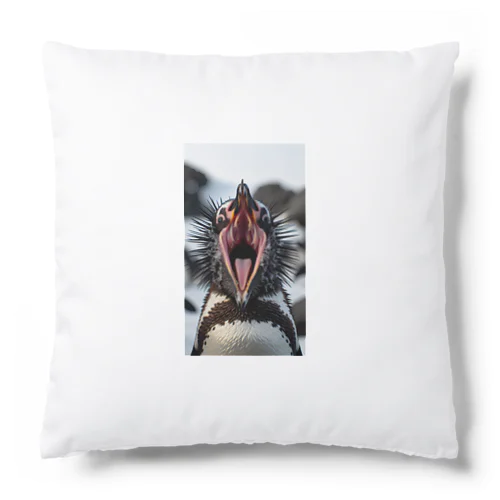 ペンギンの口の中 Cushion