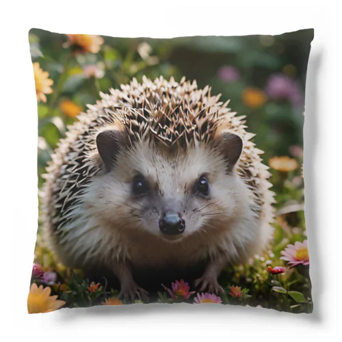 お花に囲まれるハリネズミ（ハリー君） Cushion